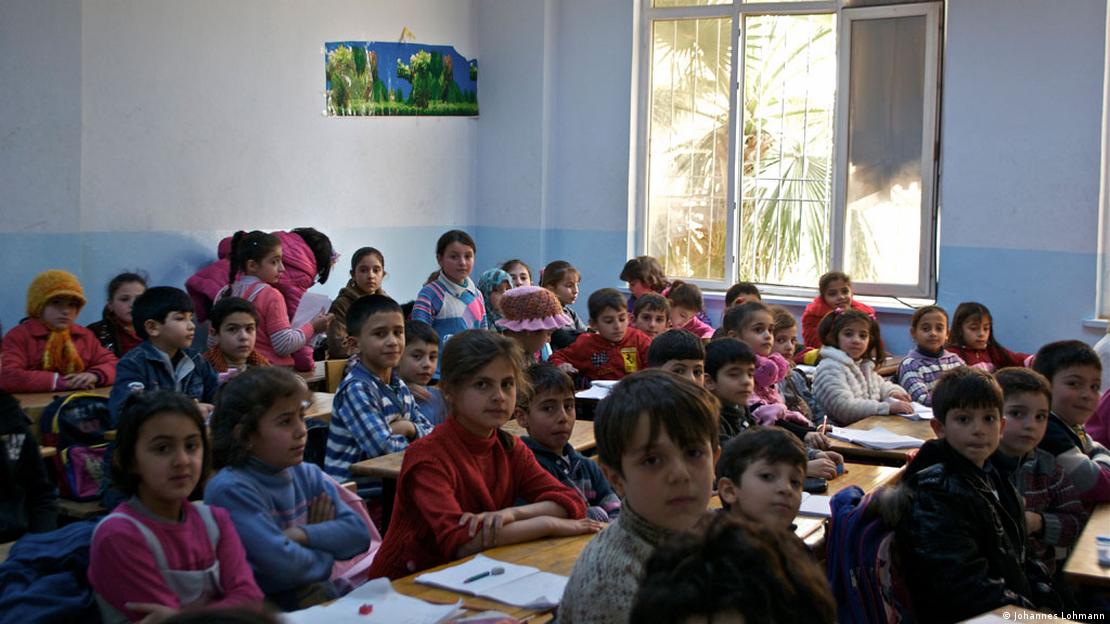 Kilis'te sığınmacı çocuklarının eğitim gördüğü bir sınıf